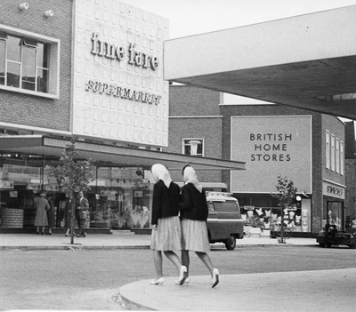 Lot 37 - A large collection of glass plates and...