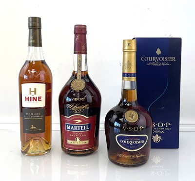 Lot 76 - 3 bottles of Cognac, 1x Martell VSOP Medaillon...