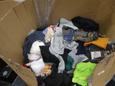 Lot 3742 - Large pallet containing mixed new and used...