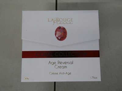 Lot 1915 - Boxed La Rouge Pierre Coral collection age...