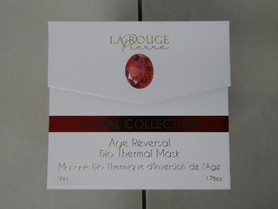 Lot 1916 - Boxed La Rouge Pierre Coral collection age...