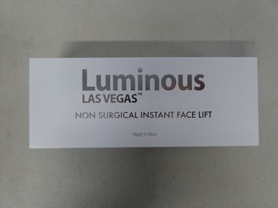 Lot 1928 - Boxed Luminous Las Vegas non surgical instant...