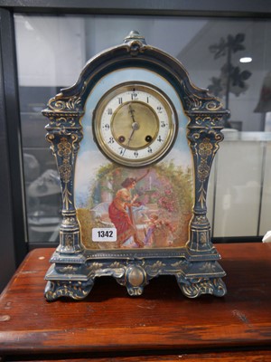 Lot 1342 - Decorative ceramic mantle clock with chime