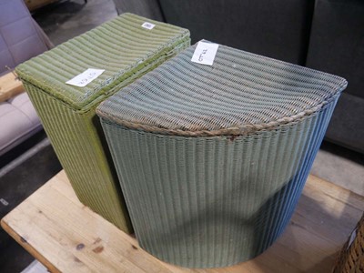 Lot 1367 - 2 green Lloyd Loom type laundry baskets