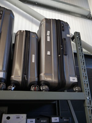 Lot 1691 - 2 Samsonite suitcases