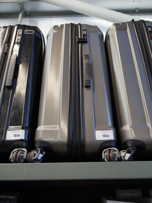 Lot 1693 - 2 Samsonite silver suitcases