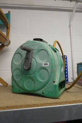 Lot 2075 - Garden hose on reel