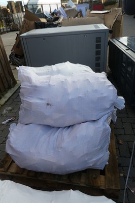 Lot 2157 - 5 large bags of soft wood kindling