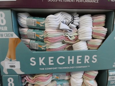 Lot 1985 - Box containing a large qty of Skechers low...