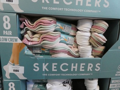 Lot 1986 - Box containing a large qty of Skechers low...