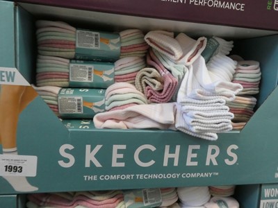 Lot 1993 - Box containing a large qty of Skechers low...