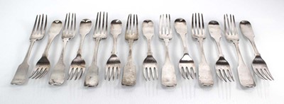 Lot 410 - A harlequin set of fourteen George III Irish...