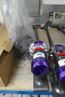 Lot 2233 - Unboxed Dyson V8 Total Clean cordless stick...