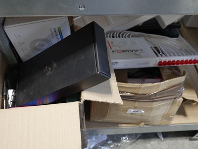 Lot 1720 - 2 boxes - 1 containing various gadgets...