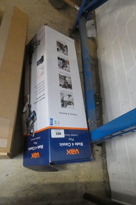 Lot 2264 - Boxed Vax Blade 4 Classic cordless stick...
