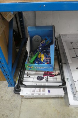 Lot 2271 - Black + Decker 3 tier portable heated airer...