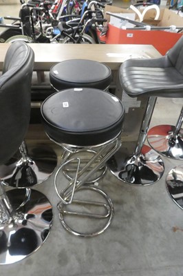 Lot 2275 - Pair of chrome and black leatherette barstools