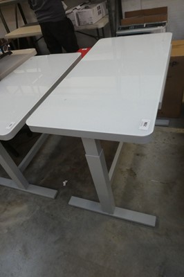 Lot 2286 - Tresanti electric height rising desk in white