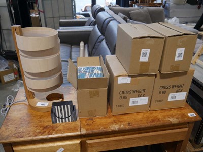 Lot 1465 - Collection of various lighting including table...