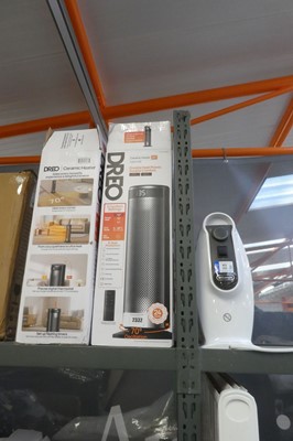 Lot 2332 - 2 boxed Dreo ceramic heaters with small...