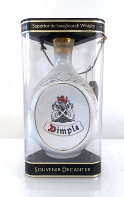 Lot 106 - A Dimple Souvenir Decanter of 15 year old...