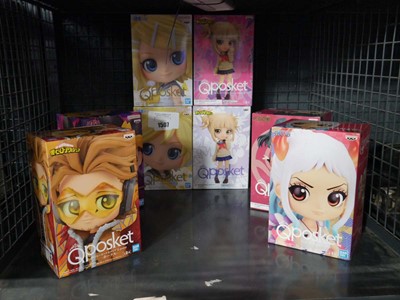 Lot 1507 - Cage containing 8 Q Posket figures incl. My...
