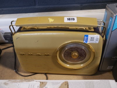 Lot 1819 - Vintage Bush radio