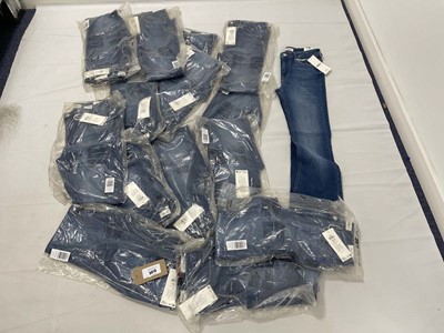 Lot 3816 - 15x Pairs of Only jeans in blue