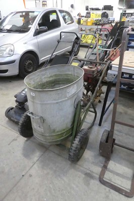 Lot 2452 - Metal framed 2 wheel water carrier