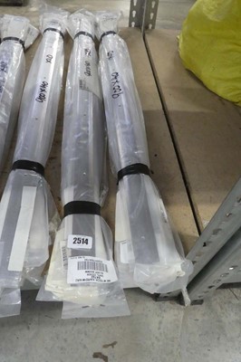 Lot 2514 - 20(qty) 900mm x 40mm carpet threshold strips