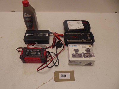 Lot 4684 - Selection of car maintenance and accessory...