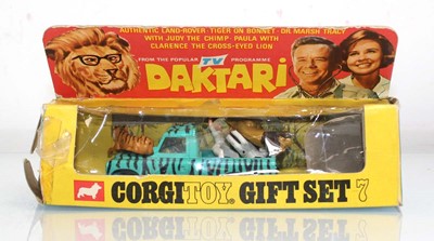 Lot 143 - A Corgi gift set 7 Daktari Land Rover, boxed