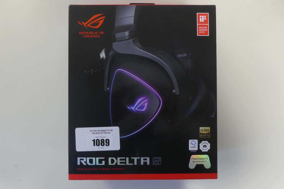 Lot ROG Delta S RGB Quad-DAC gaming headset, boxed