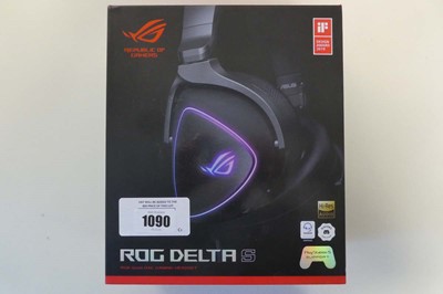 Lot ROG Delta S RGB Quad-DAC gaming headset, boxed