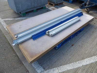 Lot 4173 - Pallet of racking parts inc, 3 uprights,...