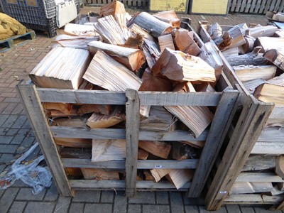 Lot 4192 - Pallet box containing quantity of fire logs