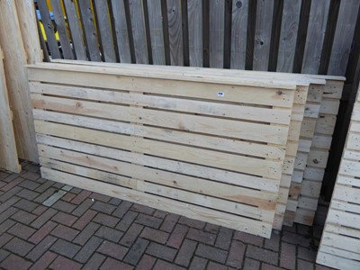 Lot 4199 - 4 shadow gap timber fence panels