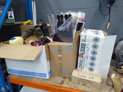 Lot 4112 - Half shelf of assorted birthday and Christmas...