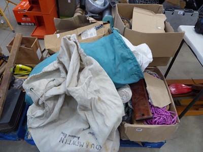 Lot 4344 - Pallet containing boating accessories, to...