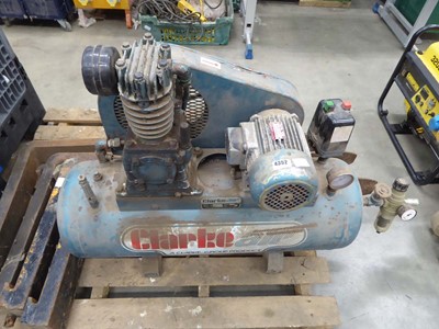 Lot 4352 - Clarke Air receiver mounted compressor