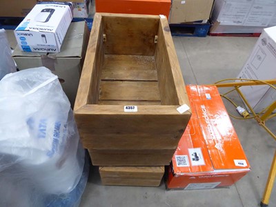 Lot 4357 - 3 wooden plant troughs