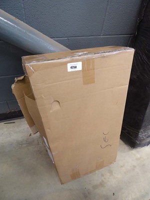 Lot 4258 - Little Giant 3 tread decorators step ladder