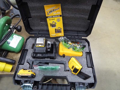 Lot 4381 - Cisivis laser level kit to include 2 batteries,...