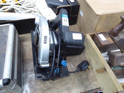 Lot 4389 - Power base 240V circular saw
