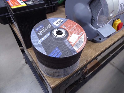 Lot 4410 - Qty of assorted cutting disks