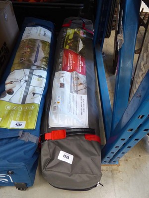 Lot 4233 - Coleman One Push pop up gazebo