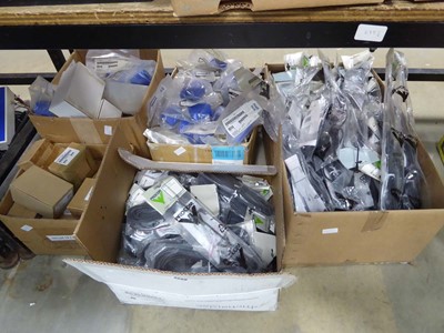 Lot 4558 - Underbay containing assorted items, to include...