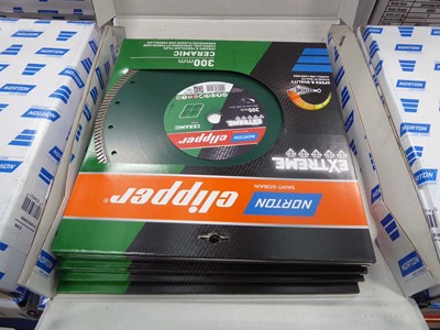 Lot 4438 - Norton Clipper Extreme ceramic turbo cutting...