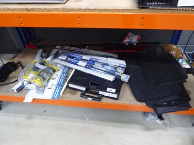 Lot 4534 - Underbay containing an assortment of items to...