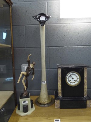 Lot 5012 - Large lily shaped glass vase